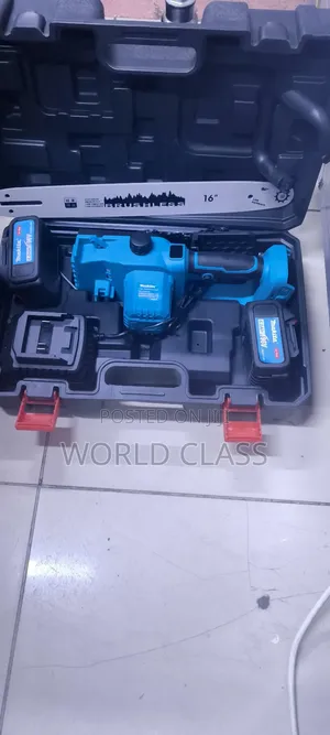 16" Makita Cordless Power Saw