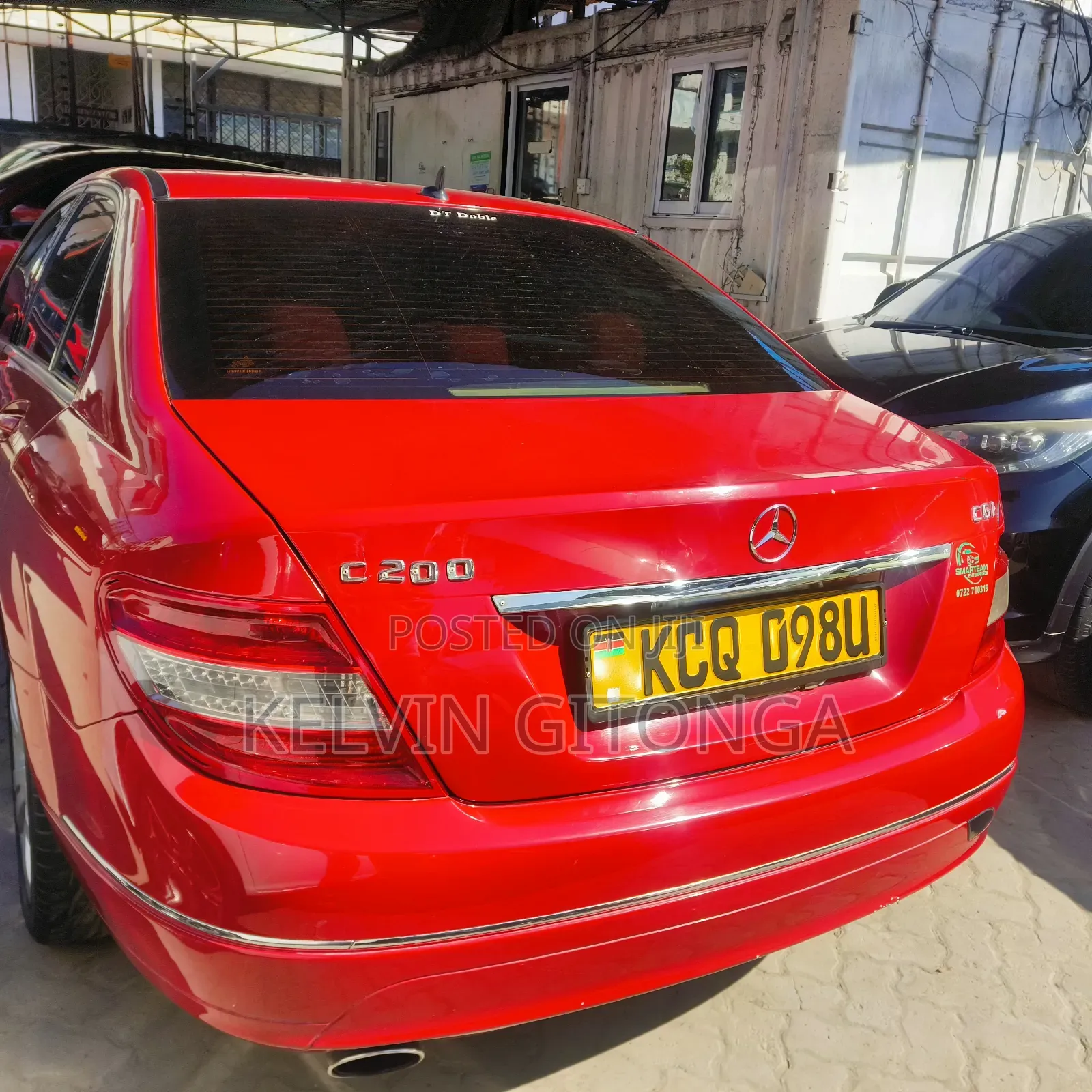 Mercedes-Benz C200 2012 Red