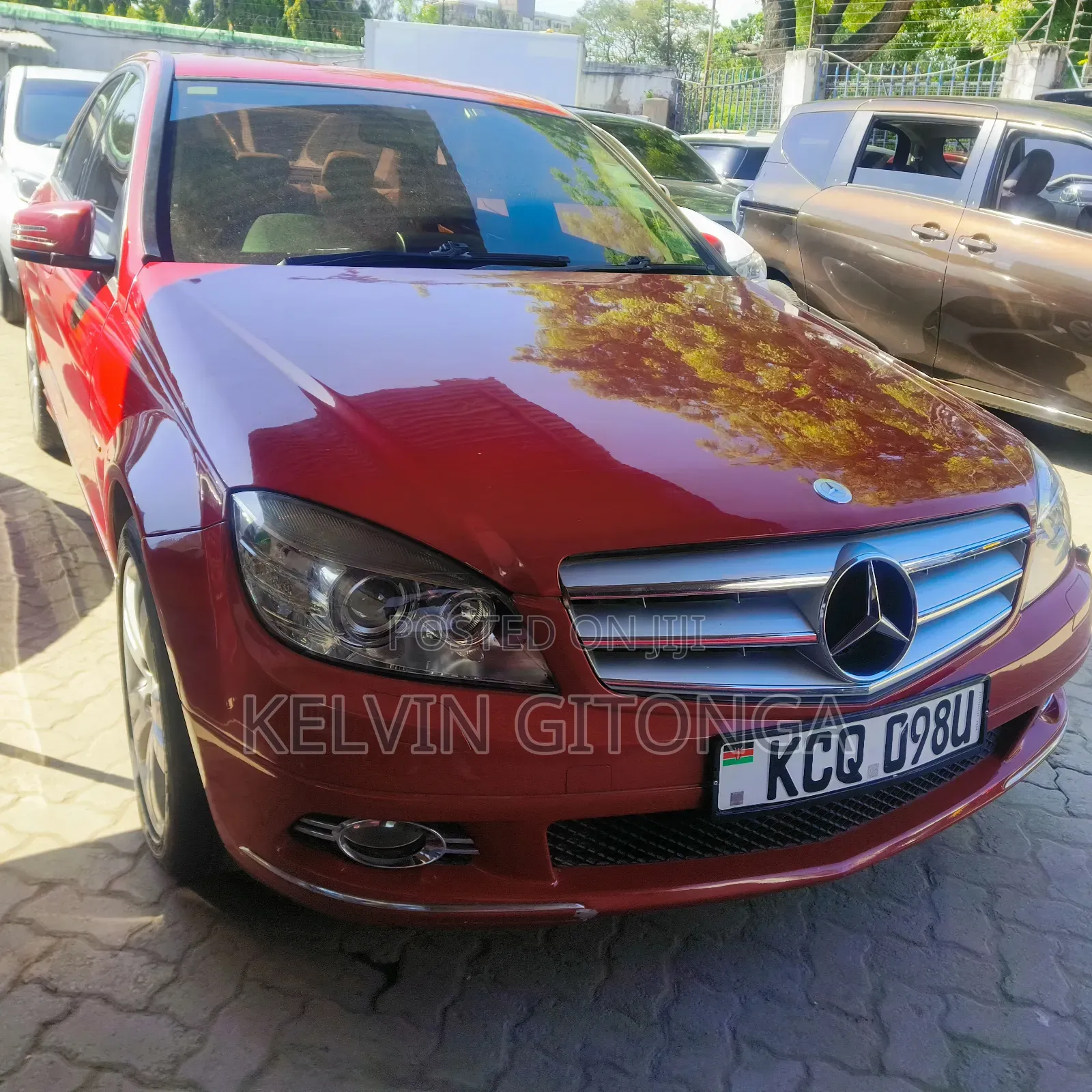Mercedes-Benz C200 2012 Red