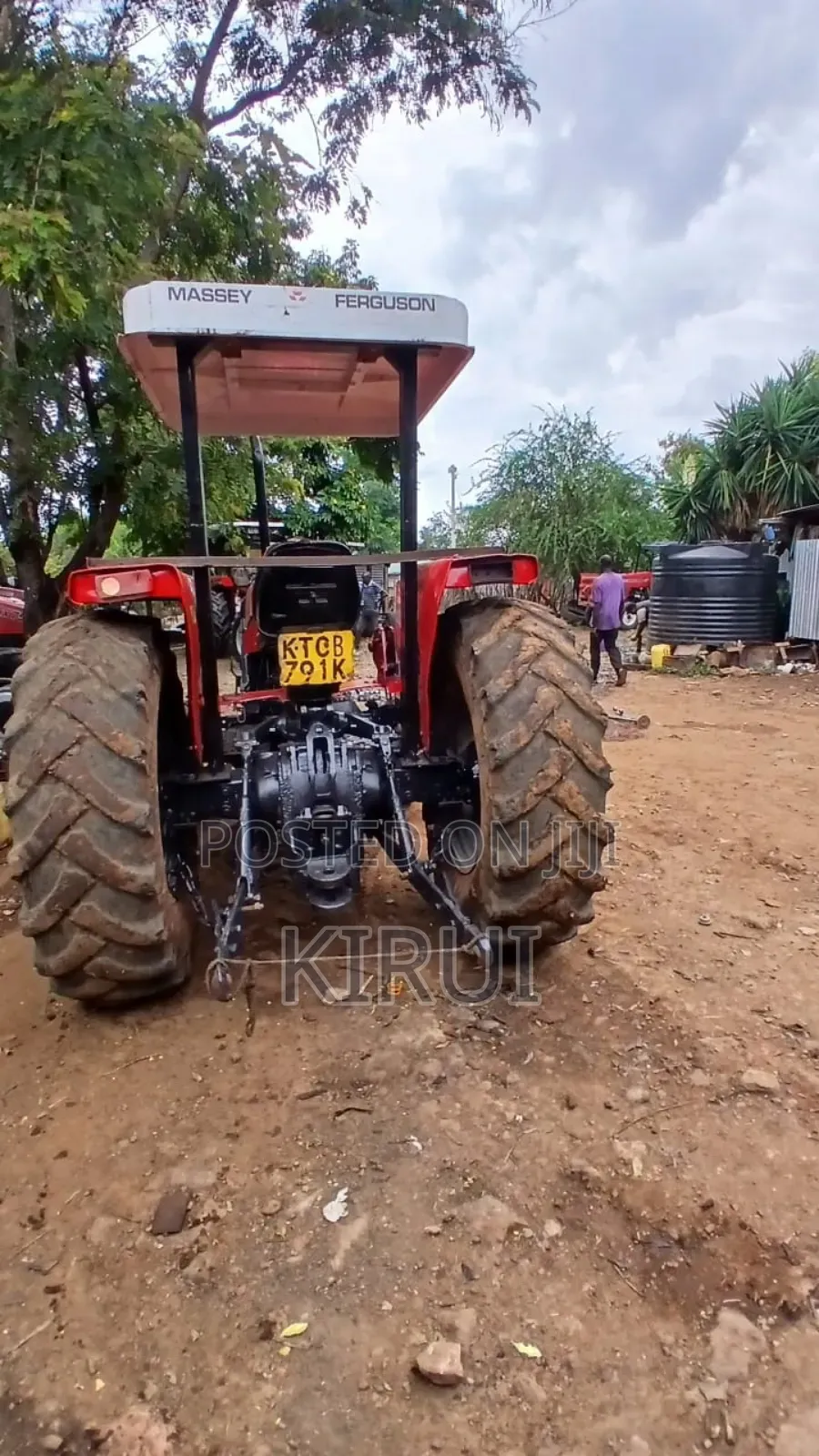 Massey Ferguson 375 Tractor