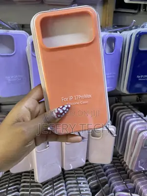 Appica iPhone 17 Pro Max Liquid Silicone Case With Microfiber Lining