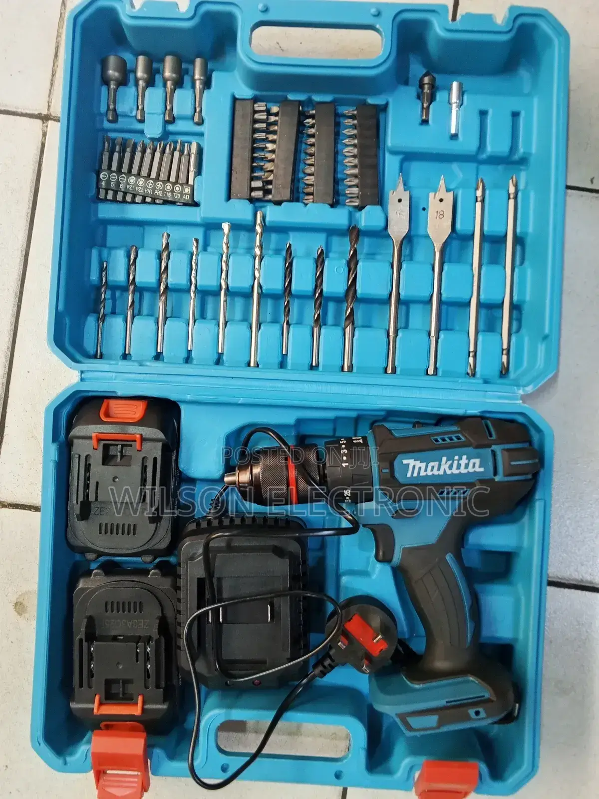 Makita Cordless Hammer Drill. 88v