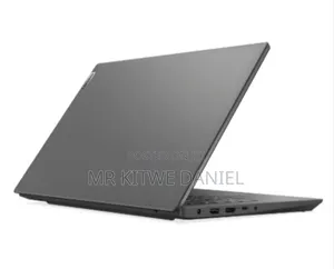 New Laptop Lenovo V14 G4 IRU 8GB Intel Core i5 SSD 512GB