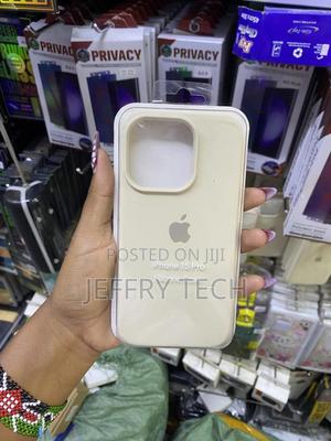 Qaxxie iPhone 15 Pro Liquid Silicone Case With Microfiber Lining - main view