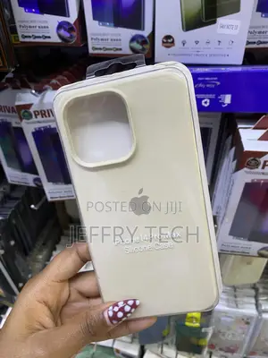 Aqwaer iPhone 14 Pro Max Liquid Silicone Case Microfiber Lining