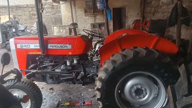 Massey Ferguson 240 - thumbnail 6