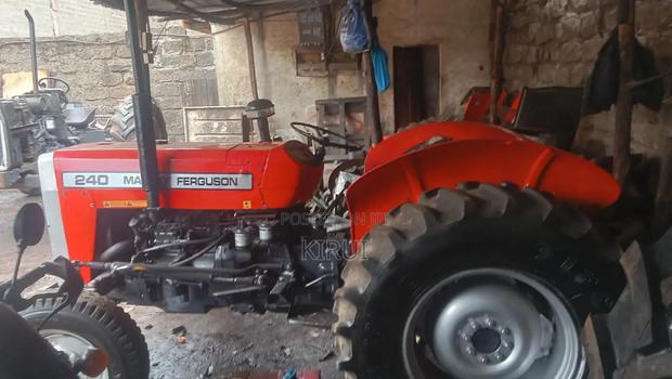 Massey Ferguson 240 - thumbnail 7