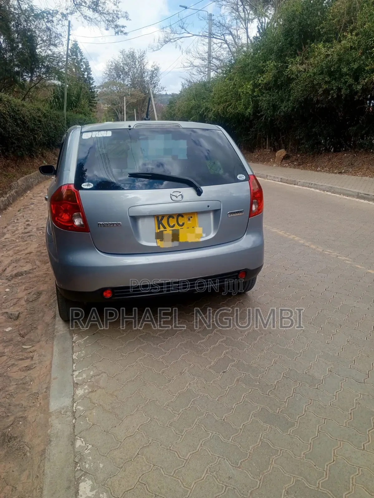 Mazda Verisa 2008 Silver