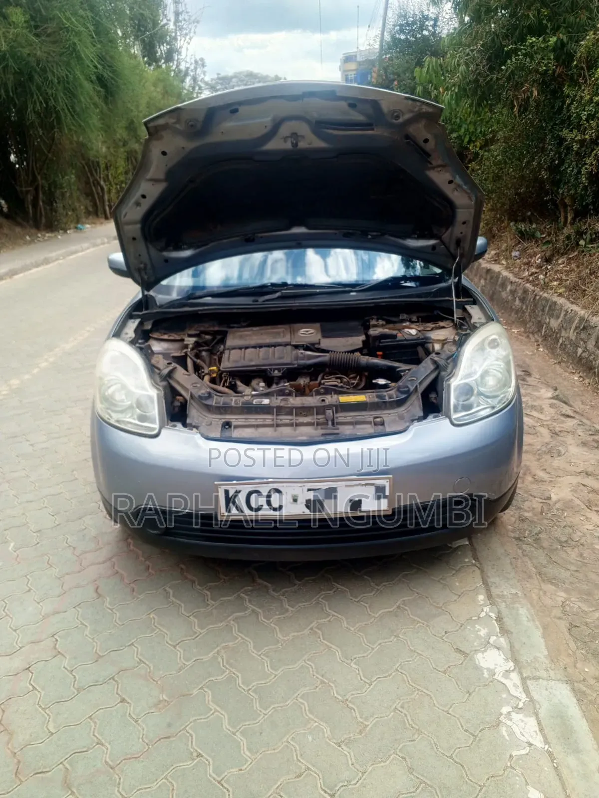 Mazda Verisa 2008 Silver