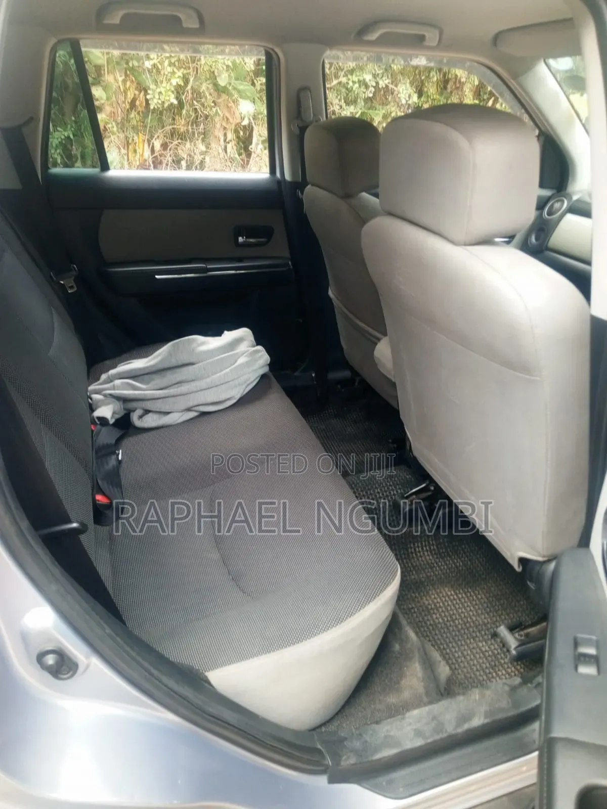 Mazda Verisa 2008 Silver