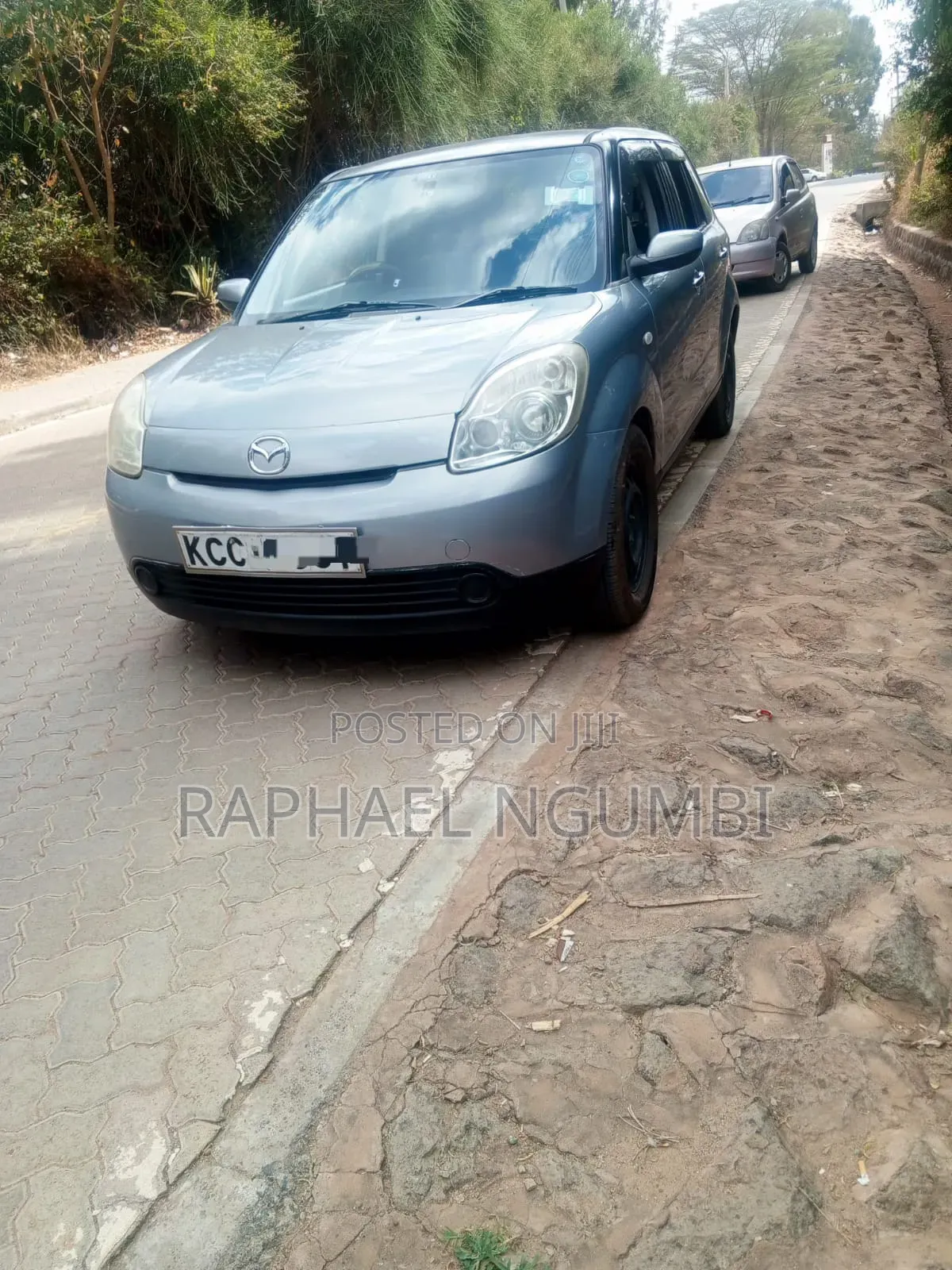 Mazda Verisa 2008 Silver
