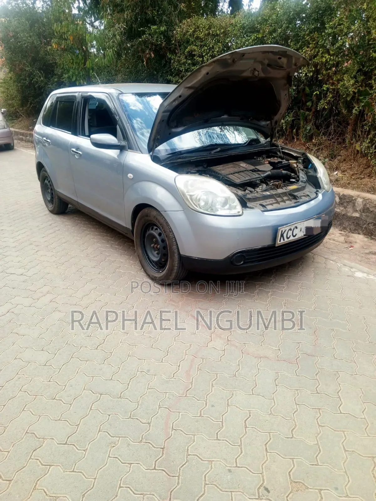 Mazda Verisa 2008 Silver