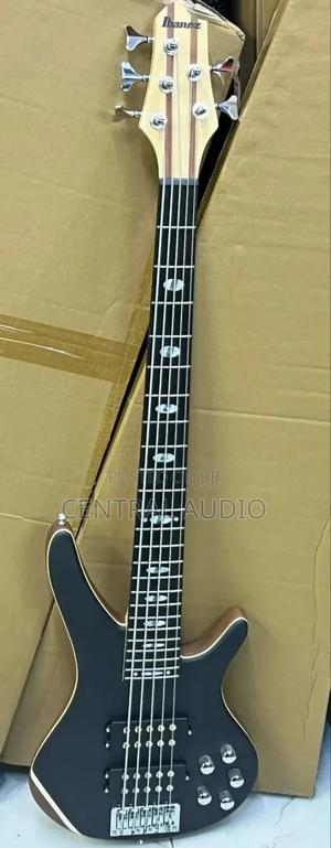 Ibanez Active Bass Guitar - thumbnail 2