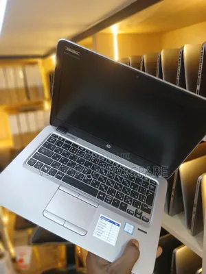 Laptop HP EliteBook 820 G3 8GB Intel Core I5 SSD 256GB