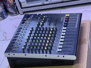 Soundcraft Smx800d 8channel Powered Mixer Amplifier With Usb Bt
