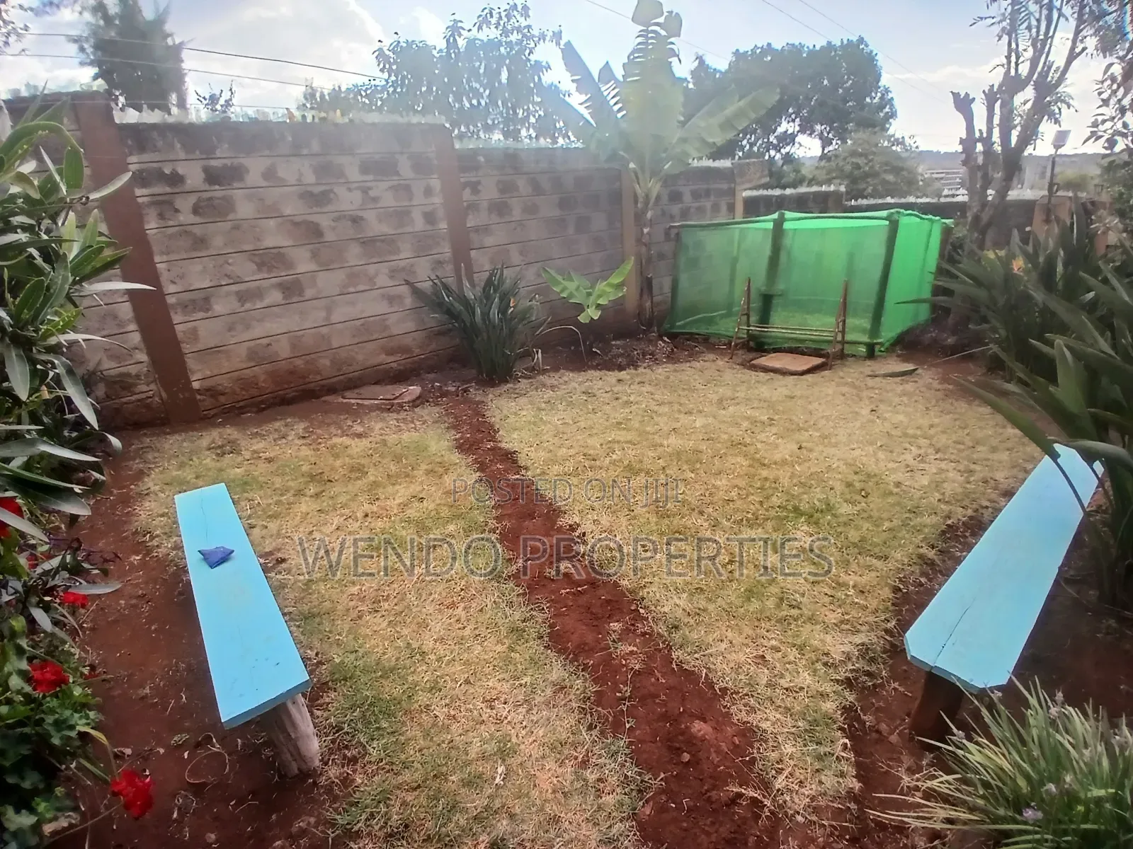 3bdrm Bungalow in Ngong CBD for rent