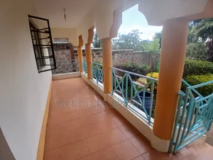 3bdrm Bungalow in Ngong CBD for rent