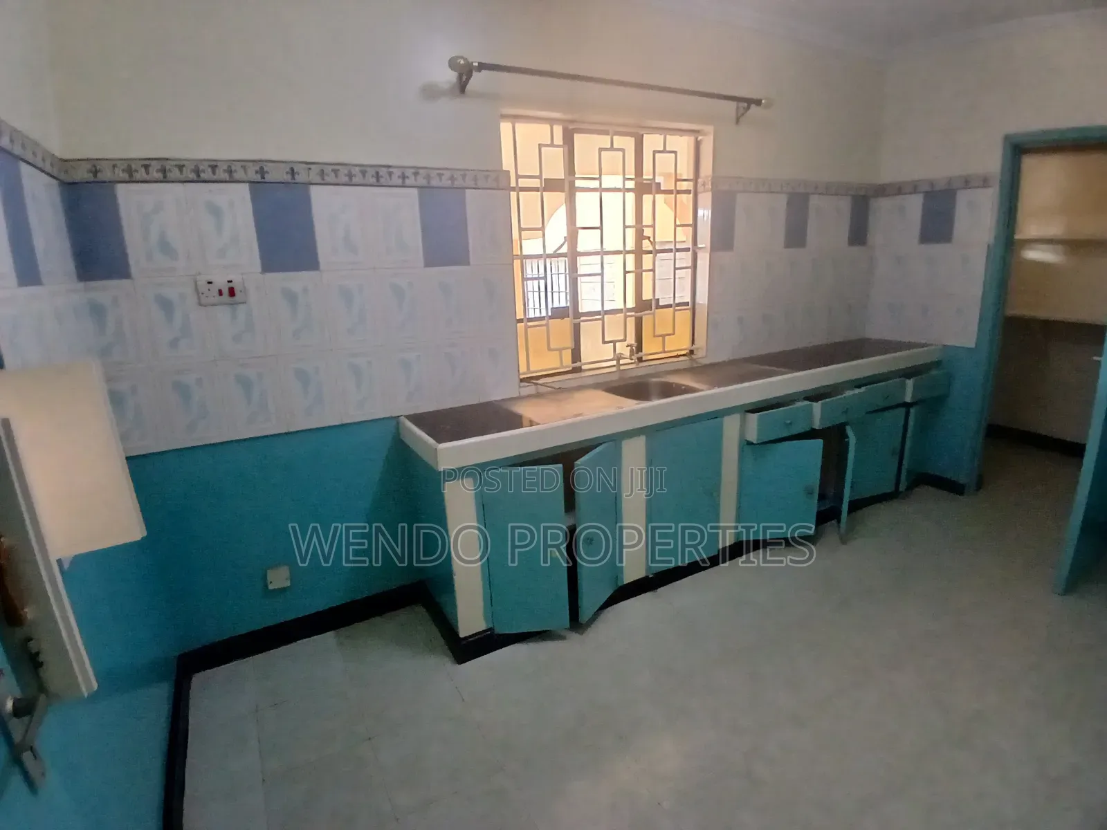 3bdrm Bungalow in Ngong CBD for rent