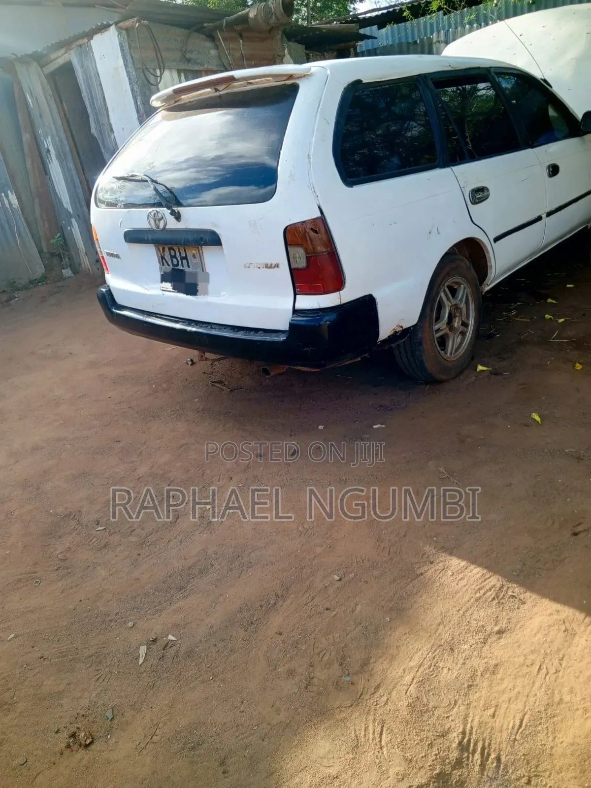 Toyota Corolla 2002 White