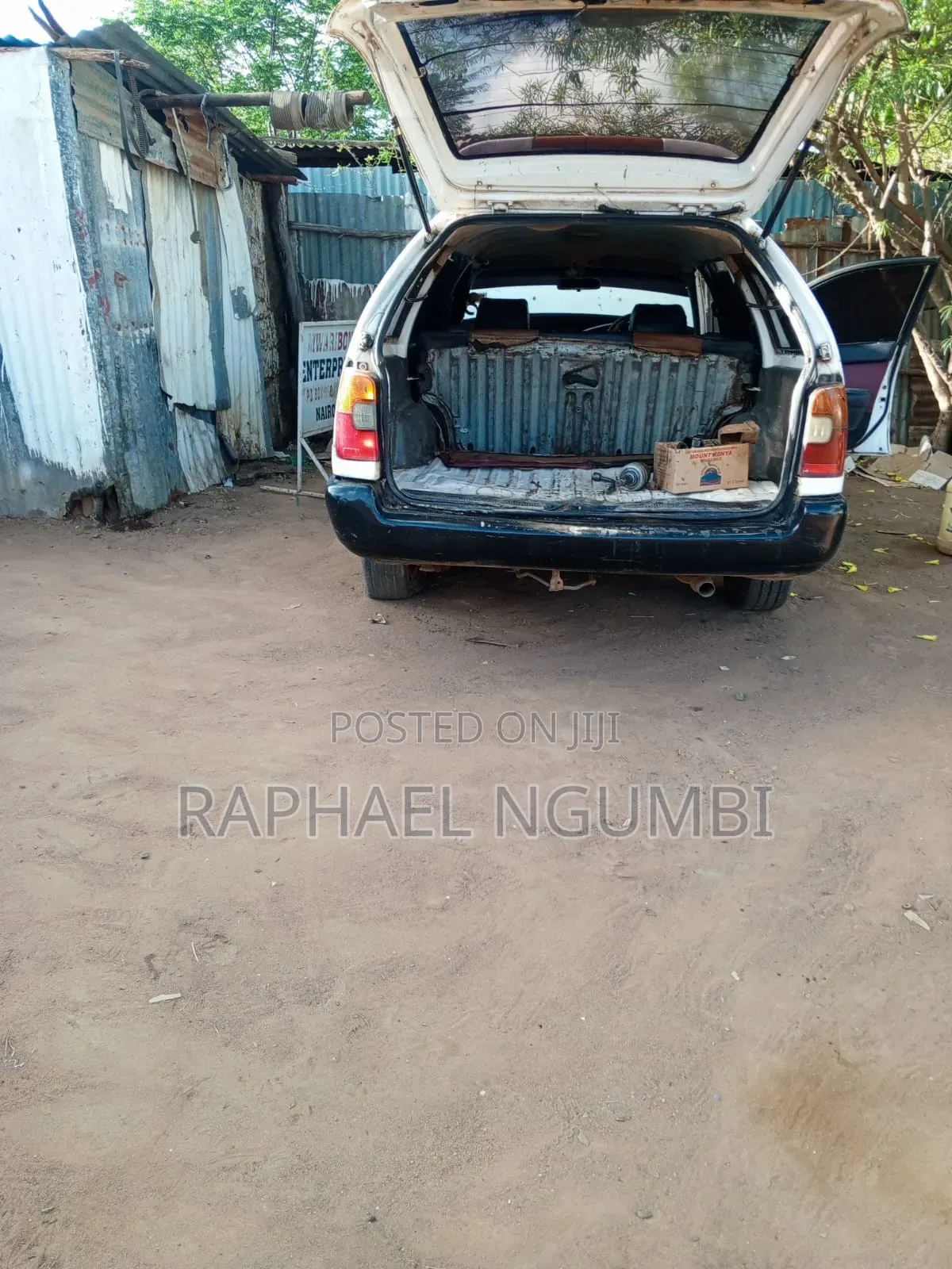 Toyota Corolla 2002 White