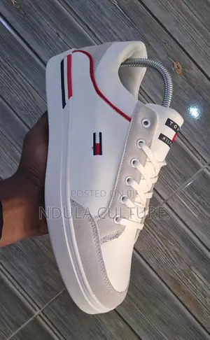 Tommy Hillfiger Smart Casuals