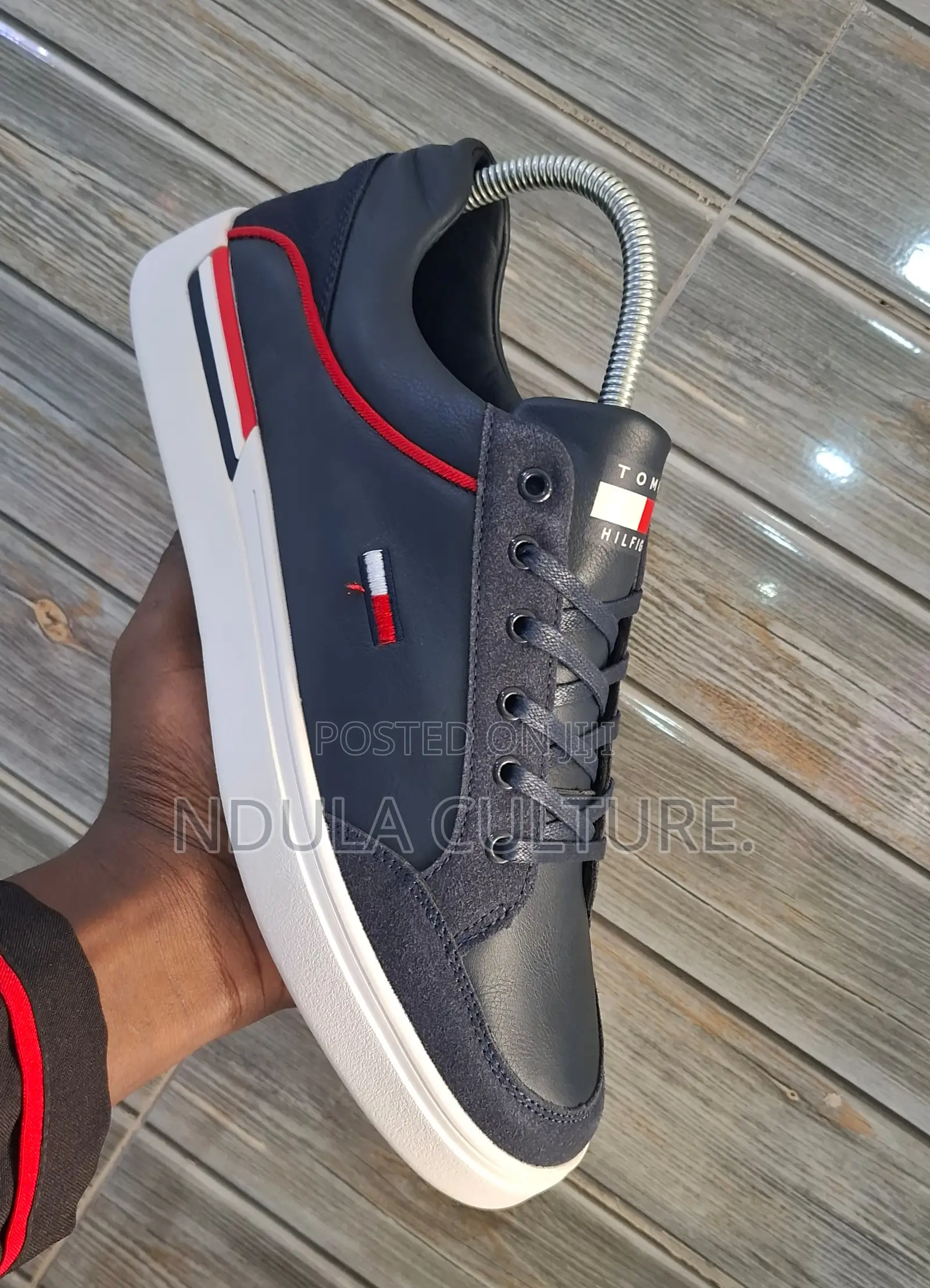 Tommy Hillfiger Smart Casuals