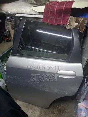 Hondafit 2012 Rear Door