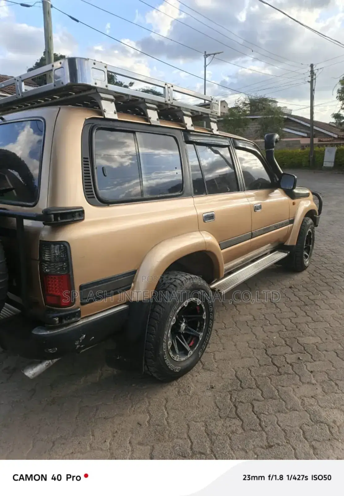 Toyota Land Cruiser 1992 Gold