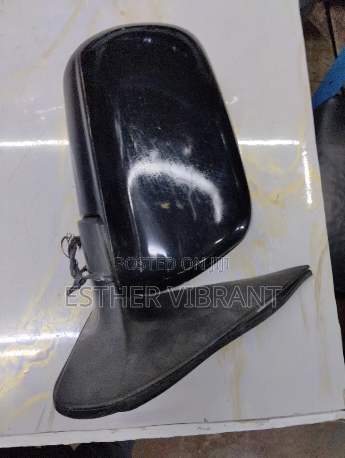 Suzuki Escudo Sidemirror