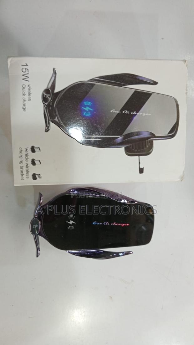 Smart Charging Phone Holder