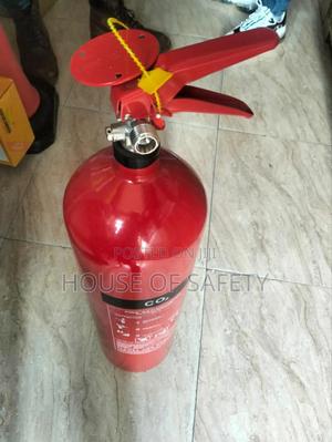 Red Co2 Size Is 2kg - thumbnail 2