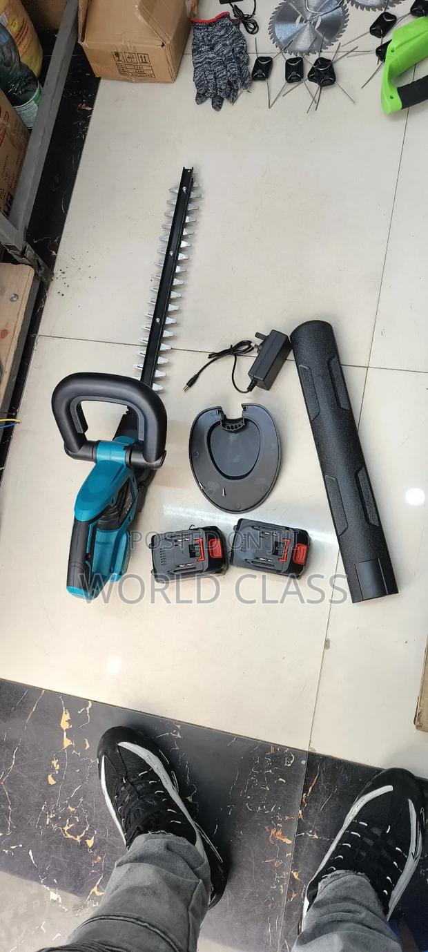 Cordless Hedge Trimmer - main view