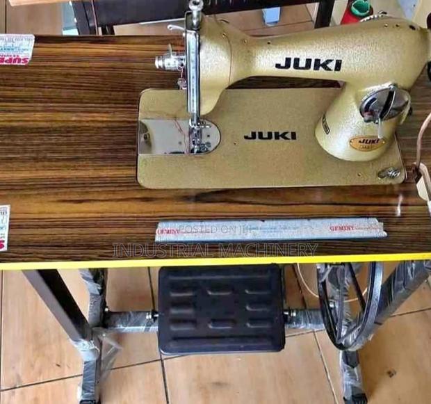 Juki Sewing Machine With Table - main view