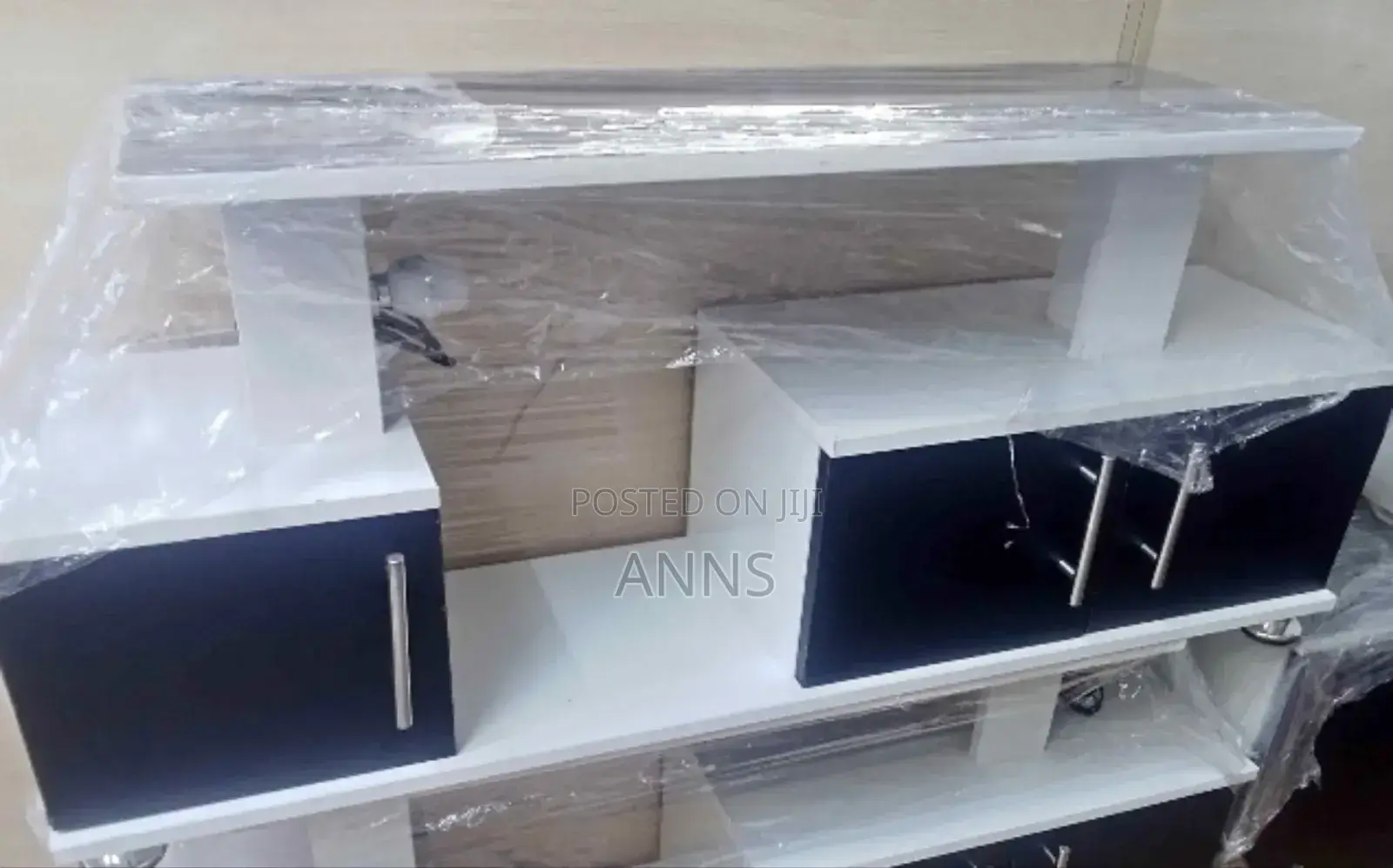 Instabul 2 Tv Stand/ White Stand With Closable Shelves