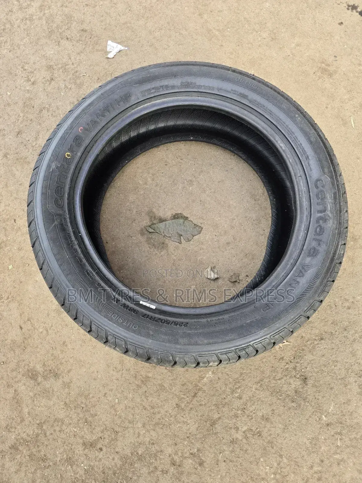 225 /50 R17 Centera Tyres