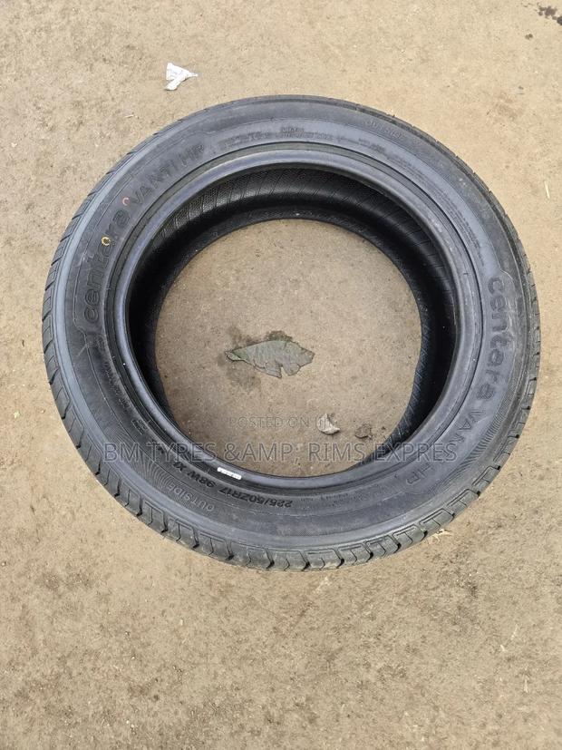 225 /50 R17 Centera Tyres - thumbnail 2