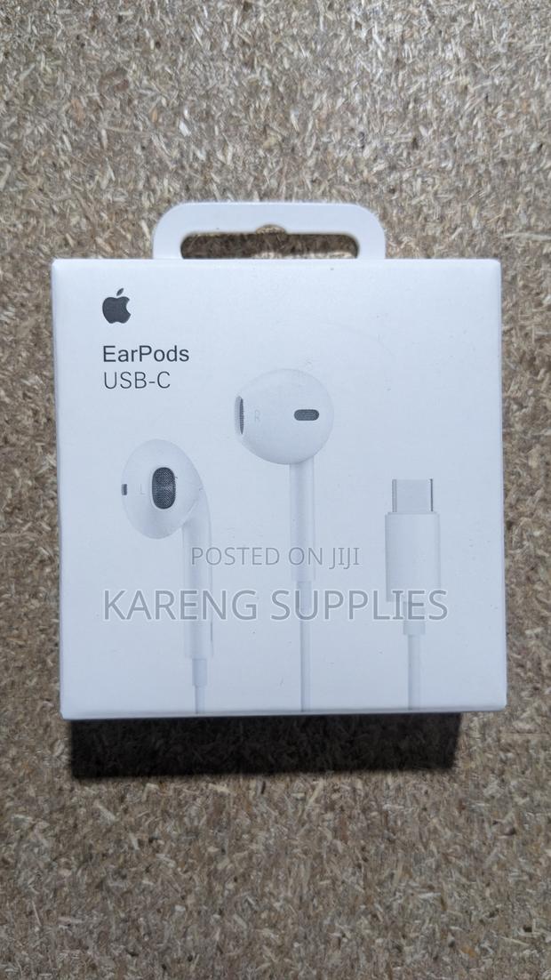 Type C / Apple Wired Earpods - main view