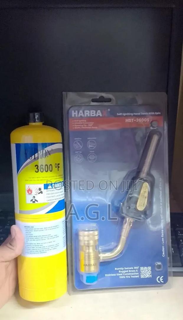 Mapp Gas and Mapp Torch With a Self Igniter - main view