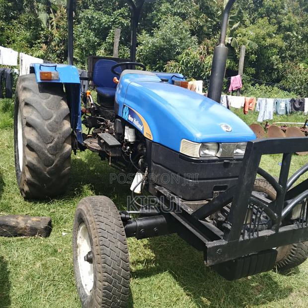 New Holland Tt75 2wd Tractor - thumbnail 3