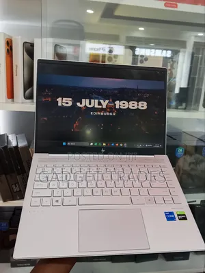 Laptop HP Envy 14 16GB Intel Core I5 SSD 1T