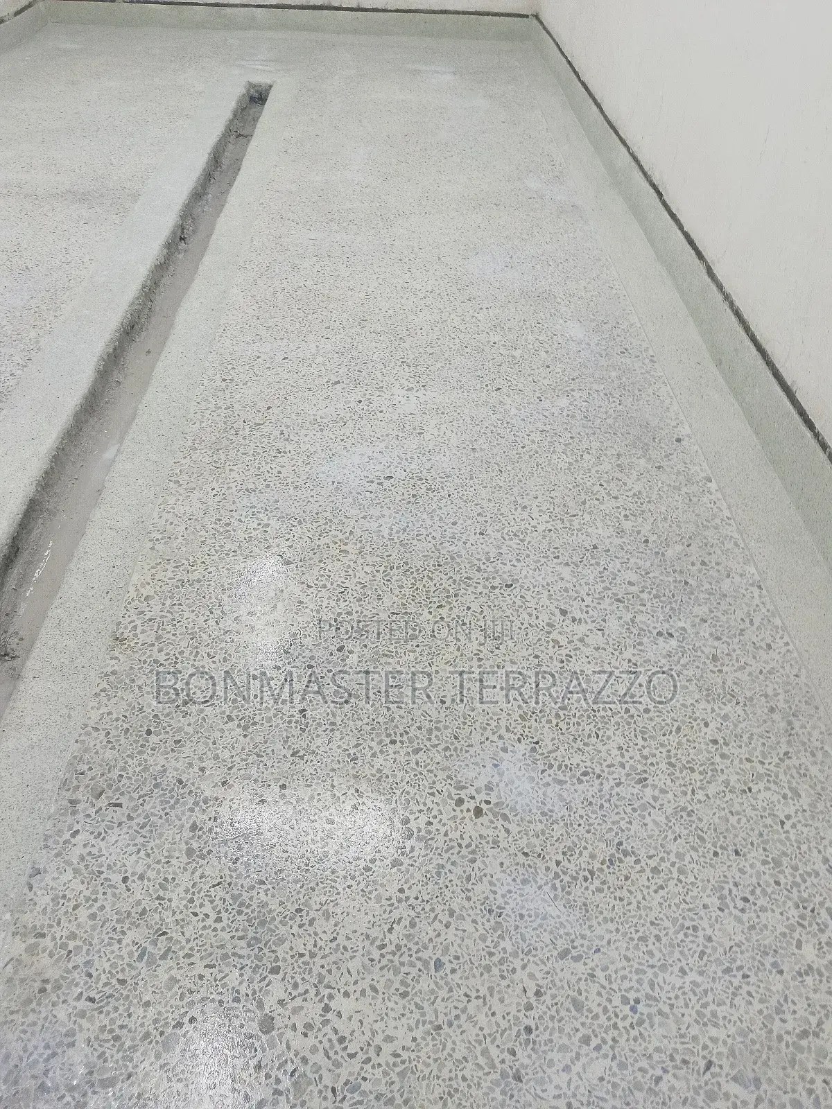 Gypsum- Like -Terrazzo