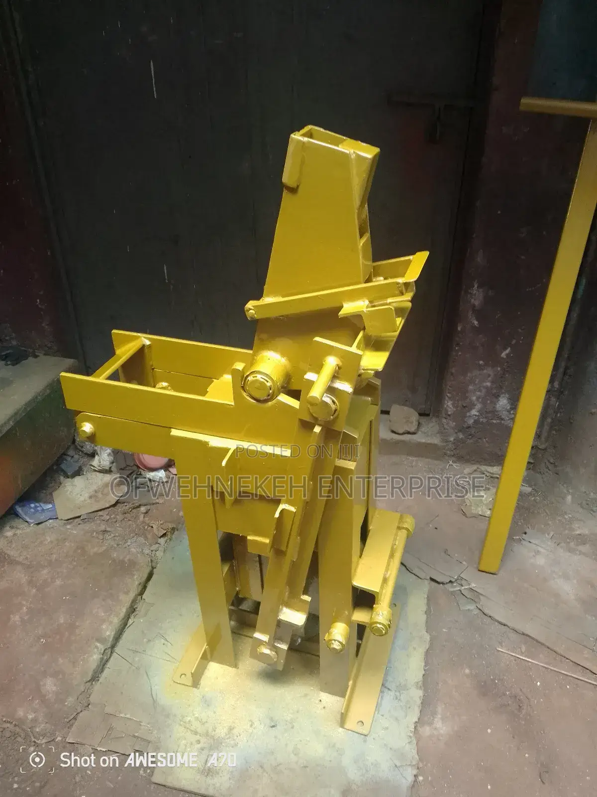 Interlocking Machine