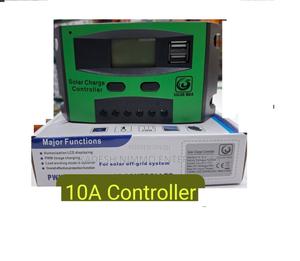 Basic & Reliable 10a Solar Charge Controller - Low Price - main view