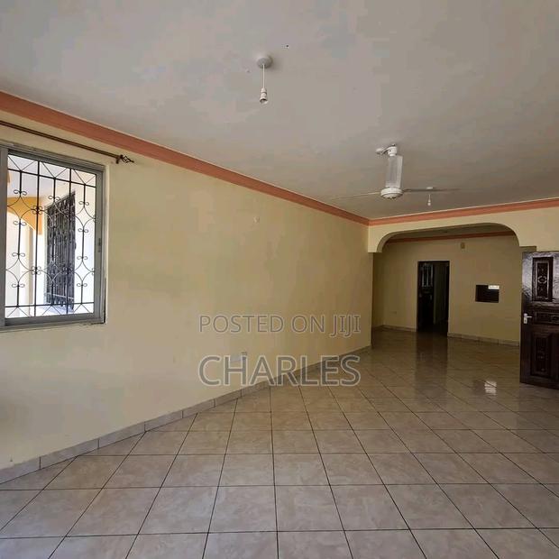 3bdrm Apartment in Links Road, Nyali Mkomani for rent - thumbnail 2
