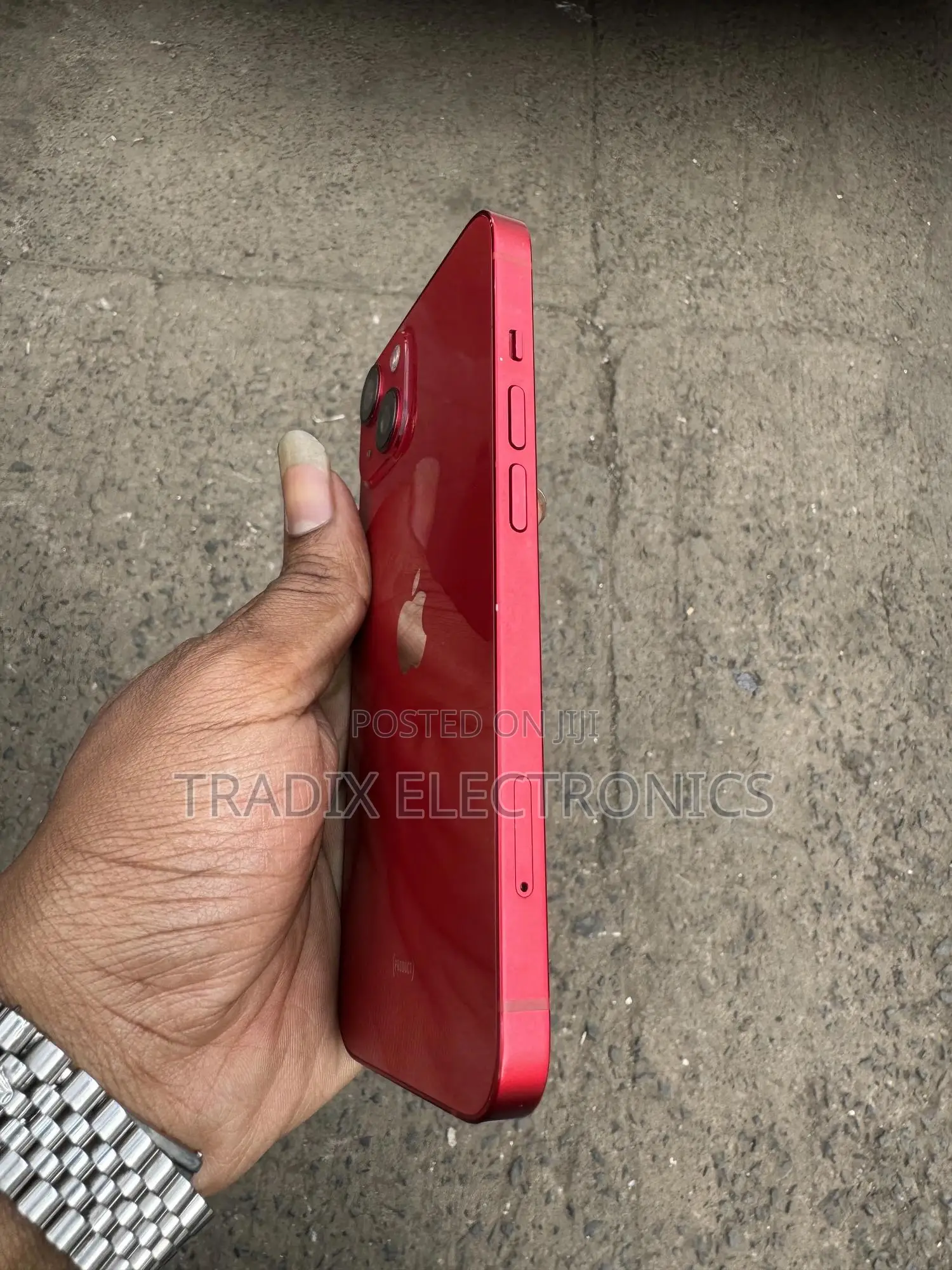 Apple iPhone 13 256 GB Red