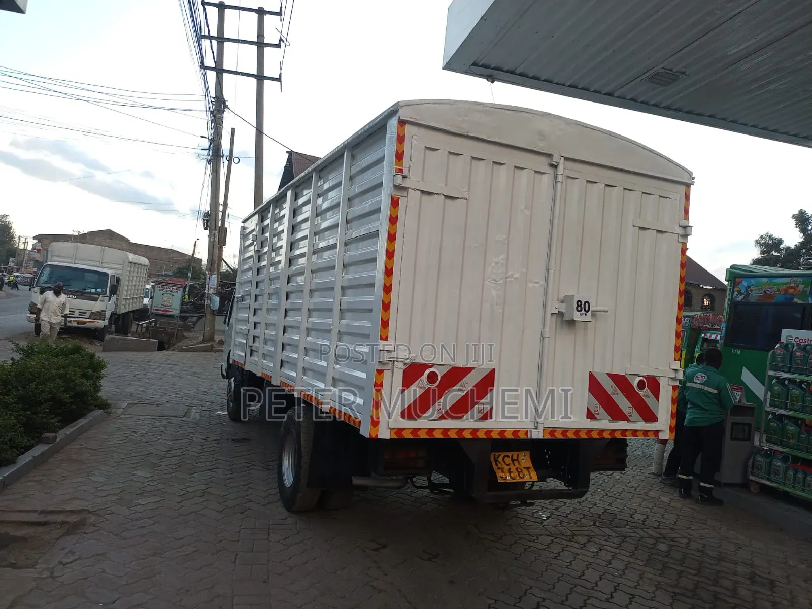 Isuzu NPR 2016 White