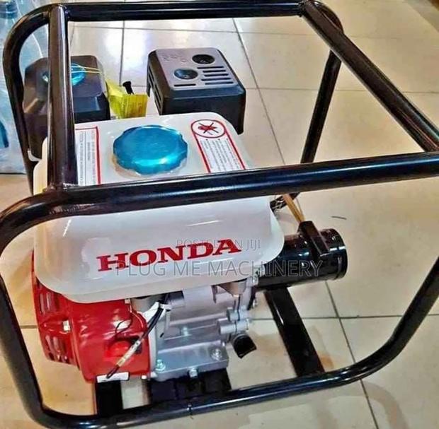 Complete Honda Concrete Vibrator - main view