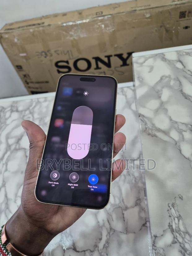 Apple iPhone 12 Pro 256 GB Gold - thumbnail 4