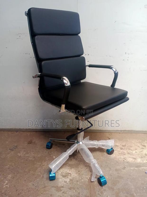 Executive Office Chair