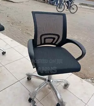 Office Durable Chair/ Adjustable Seat*